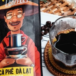 Mr.Viet ダラット(CA PHE DA LAT) 100%アラビカコーヒー キャラメル&バニラの香り 250g パウダー
