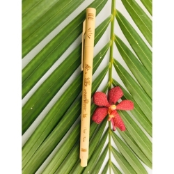 ベトナム雑貨 ロゴ入りの竹製ペン